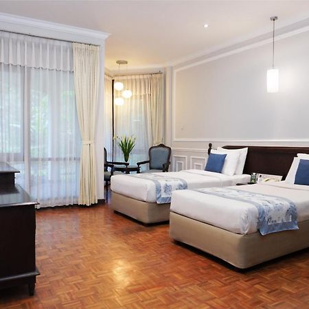 Puteri Gunung Hotel Lembang Ngoại thất bức ảnh