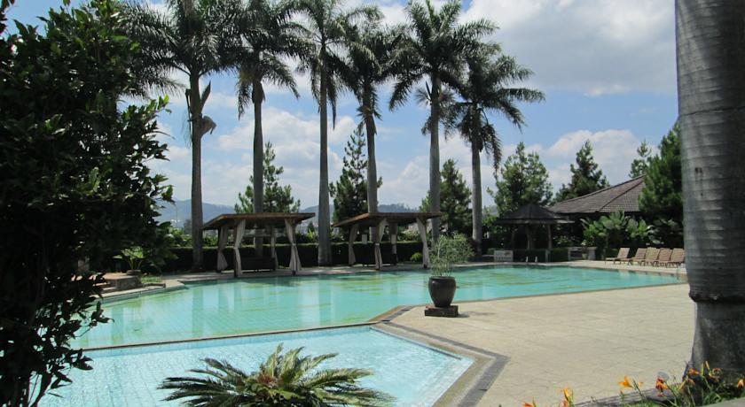 Puteri Gunung Hotel Lembang Ngoại thất bức ảnh