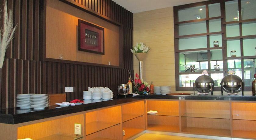 Puteri Gunung Hotel Lembang Ngoại thất bức ảnh