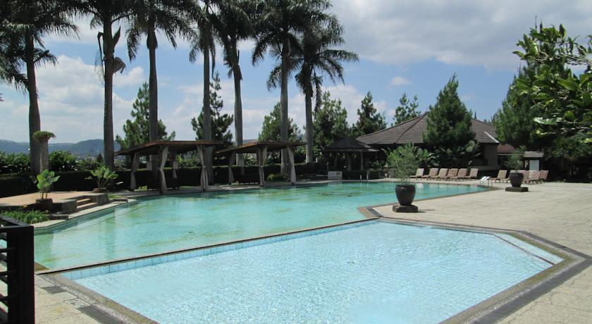 Puteri Gunung Hotel Lembang Ngoại thất bức ảnh