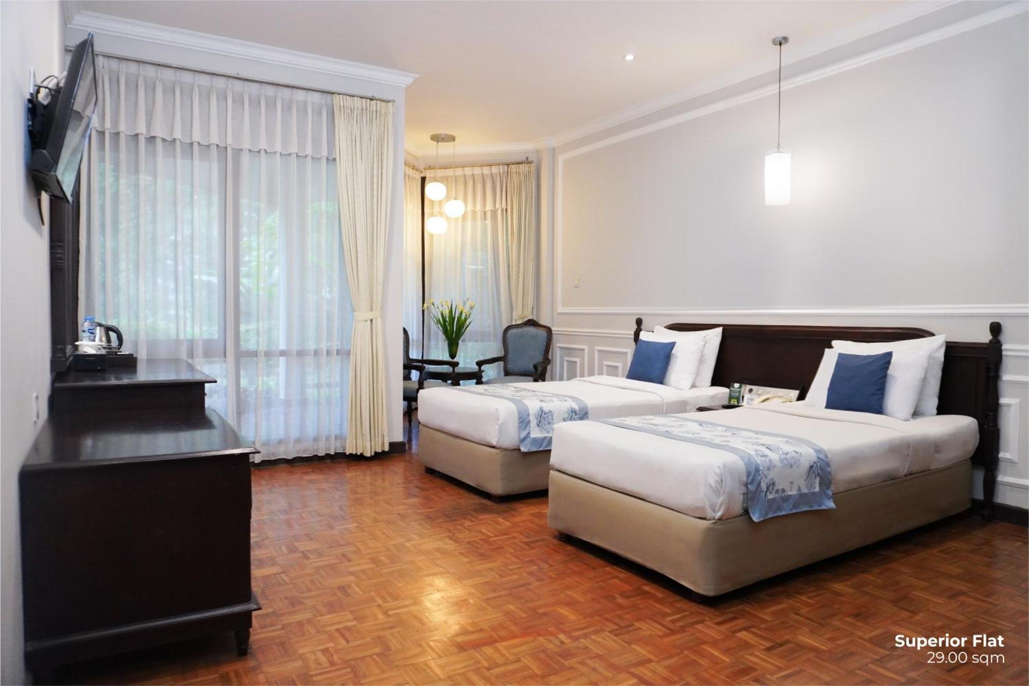 Puteri Gunung Hotel Lembang Ngoại thất bức ảnh