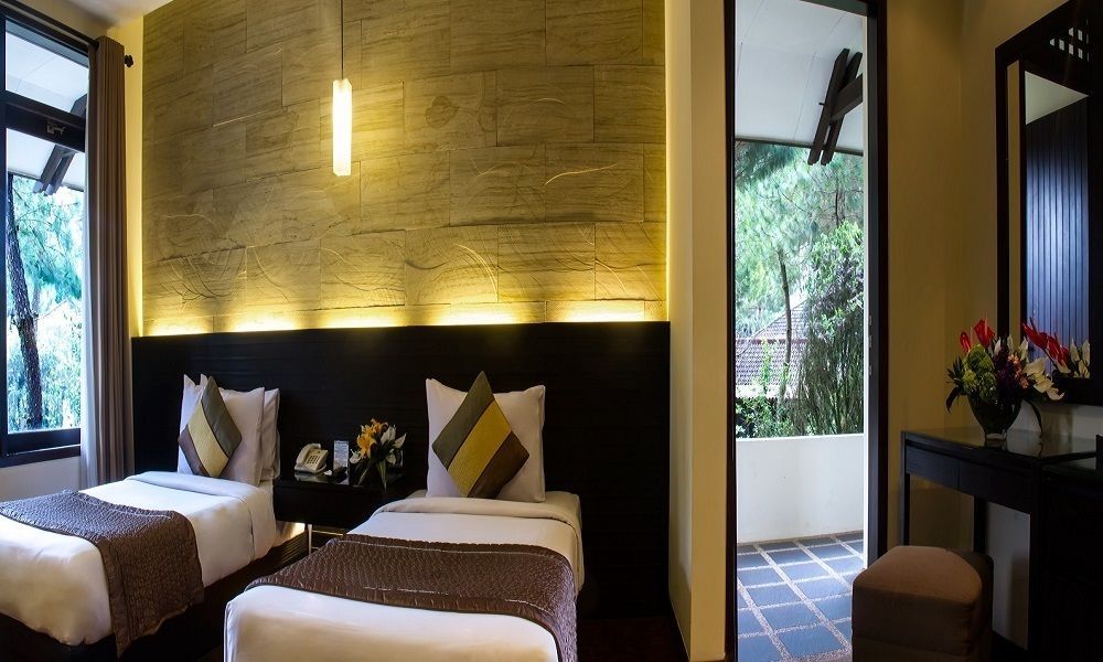 Puteri Gunung Hotel Lembang Ngoại thất bức ảnh